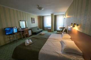 Отель Noviz hotel Пловдив Улучшенный двухместный номер с 1 кроватью-5